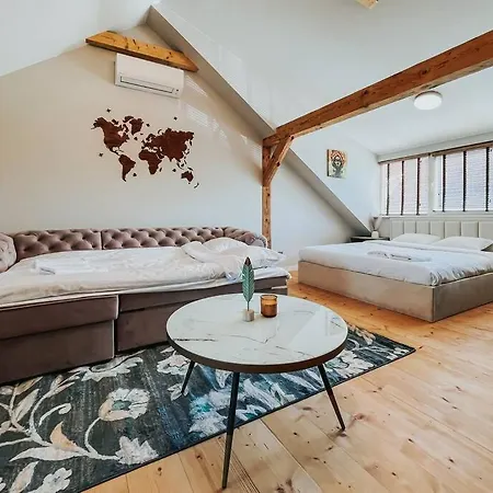 Oassis Next To Old Town * 클라이페다